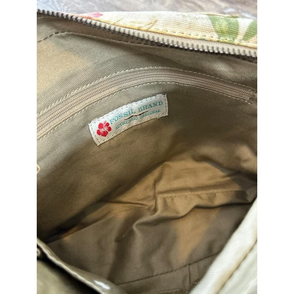 Fossil vtg floral